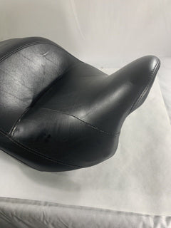 OEM Harley Davidson Seat 2016 Roadglide Ultra 52000033