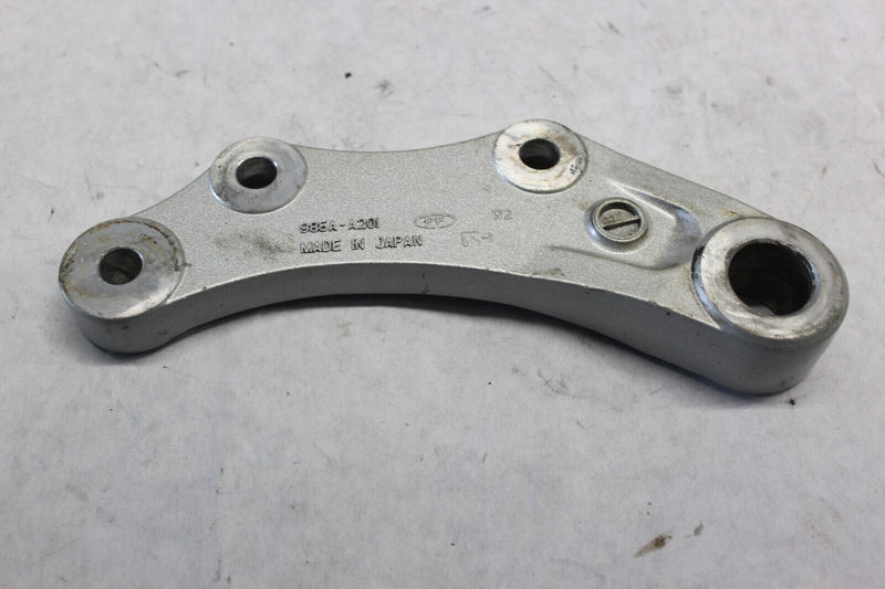 REAR CALIPER BRAKE HOLDER 43034-1069 1986 KAWASAKI ZG1000