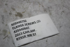 682515f8-70a4-47d5-82ea-65c3222aafc8
