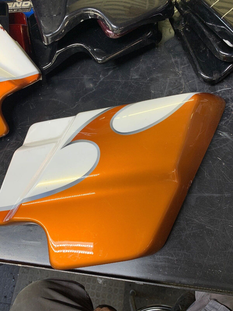 OEM 2009-2019 HARLEY DAVIDSON TOURING Right SIDE COVER FAIRING 66048-09A