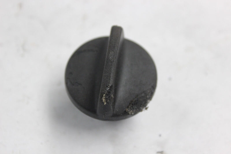 OIL FILLER CAP 15611-MB0-000 1986 HONDA V65 MAGNA VF1100C