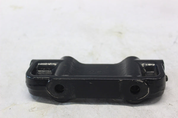 Front Engine Mount Bracket 47159-09 2010 H-D ULTRA CLASSIC FLHTCU
