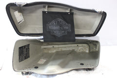 COMPLETE SADDLEBAG ASSY RIGHT VIVID BLACK 90894-95DH 2000 H-D ELECTRAGLIDE FLHT
