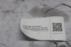 Passenger Floorboard Footboard 50613-91, Bracket HARLEY DAVIDSON 52719-10