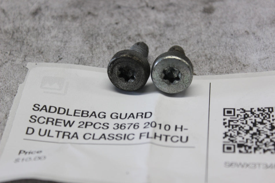 SADDLEBAG GUARD SCREW 2PCS 3676 2010 H-D ULTRA CLASSIC FLHTCU