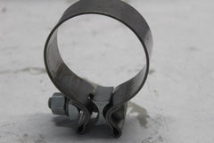 65900015 RIGHT Muffler Clamp Harley Davidson M8 HARLEY DAVIDSON