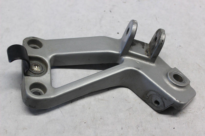 REAR RIGHT STEP & MUFFLER STAY 35011-1294 1986 KAWASAKI ZG1000