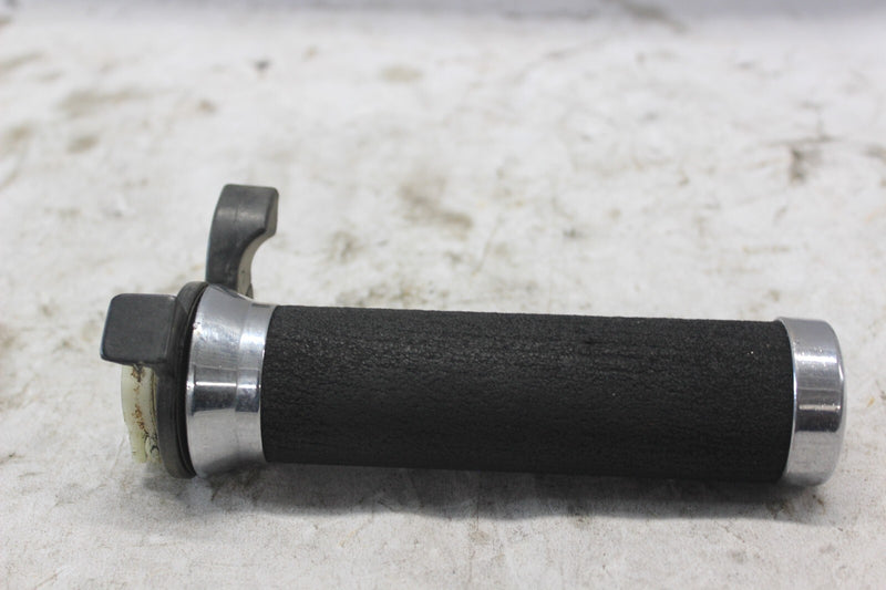 RIGHT HANDLEBAR GRIP / SLEEVE / CRUISE LEVER 53168-MG9-315 1982 GOLDWING GL1100A