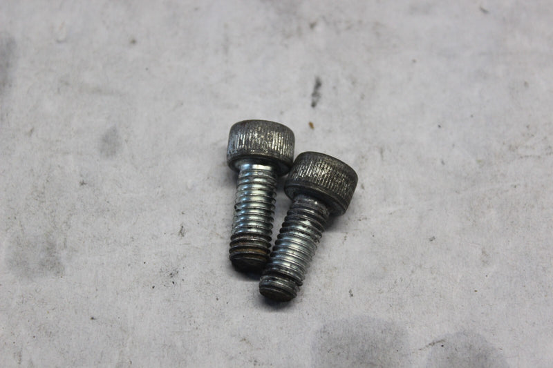 FRONT LEFT STEP HOLDER BOLT 2PCS 120P0820 1986 KAWASAKI ZG1000