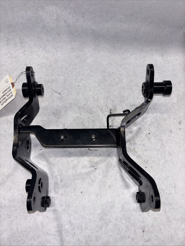 50210-MFR-670 PLATE, PIVOT MOUNT 2010 HONDA FURY VT1300CX