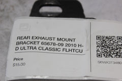 REAR EXHAUST MOUNT BRACKET 65678-09 2010 H-D ULTRA CLASSIC FLHTCU