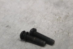 4132 FRONT MC HALF-CLAMP SCREW (2)2005 HD SOFTAIL DELUXE FLSTNI