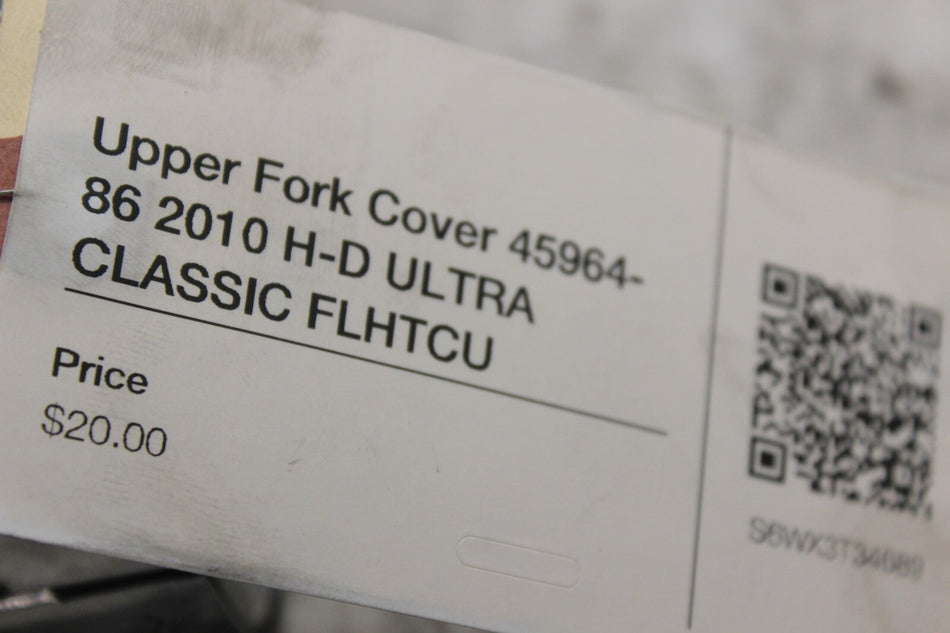Upper Fork Cover 45964-86 2010 H-D ULTRA CLASSIC FLHTCU