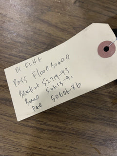 OEM Harley Davidson Passenger Floorboard 2001 Electraglide 52719-93 Bracket