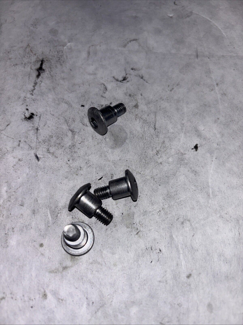 90006-MFR-670 BOLT, SPECIAL (6X17) 2010 HONDA FURY VT1300CX