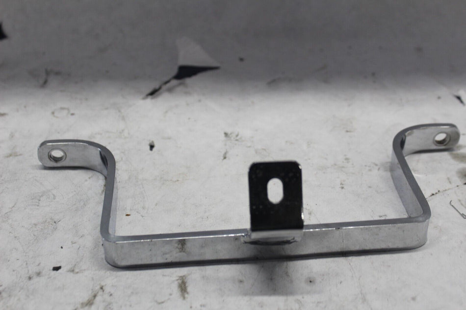 Saddlebag To Fender Support Bracket 91140-98 2005 ROAD KING CUSTOM FLHRSI