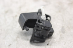 TOP DUCT BUTTON ASSY 29200035 2018 H-D STREETGLIDE