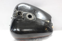 GAS TANK VIVID BLACK W/ RED & GOLD STRIPE 61019-00CF 2000 H-D ELECTRAGLIDE FLHT