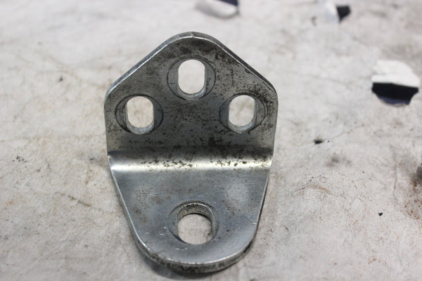 TOP ENGINE MOUNT BRACKET 16247-00 2001 H-D SOFTAIL DUECE FXSTD