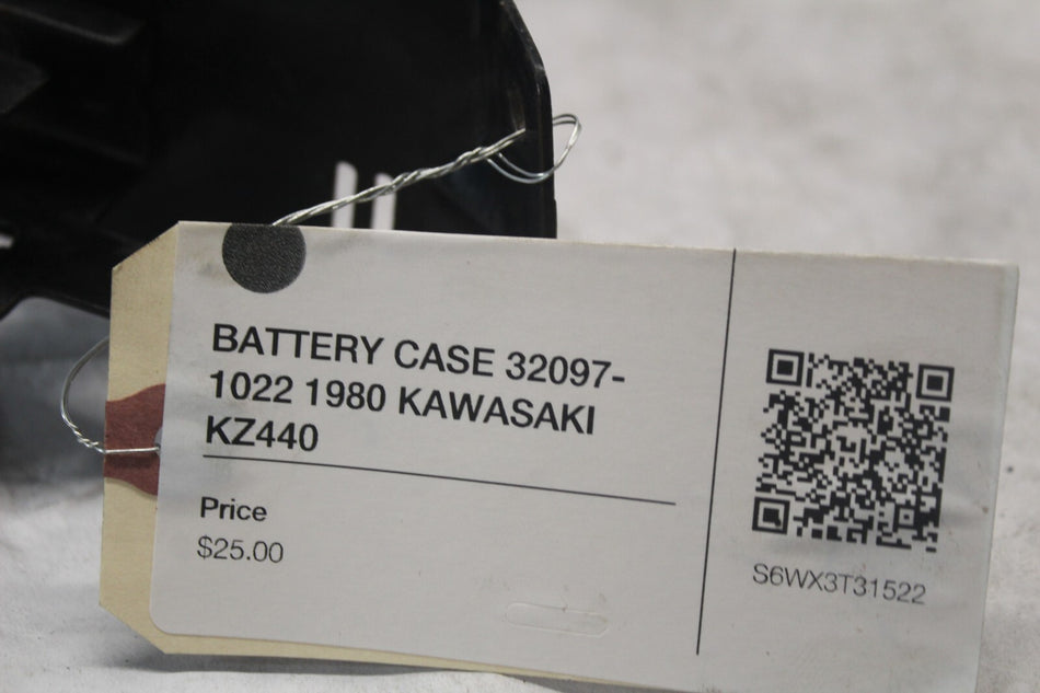 BATTERY CASE 32097-1022 1980 KAWASAKI KZ440
