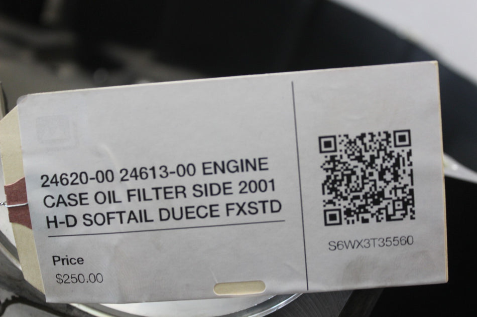 24620-00 24613-00 RIGHT ENGINE CASE OIL FILTER SIDE 2001 H-D SOFTAIL DUECE FXSTD