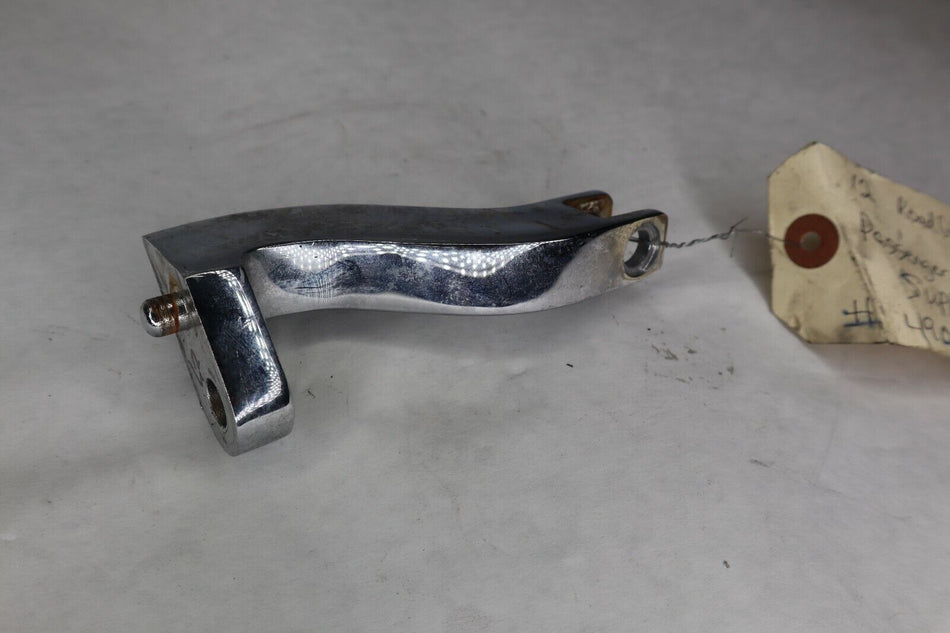 49015-04 Harley Davidson RIGHT Chrome Passenger Footpeg Bracket
