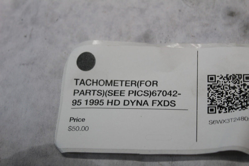TACHOMETER (SEE PICS)67042-95 1995 HD DYNA FXDS