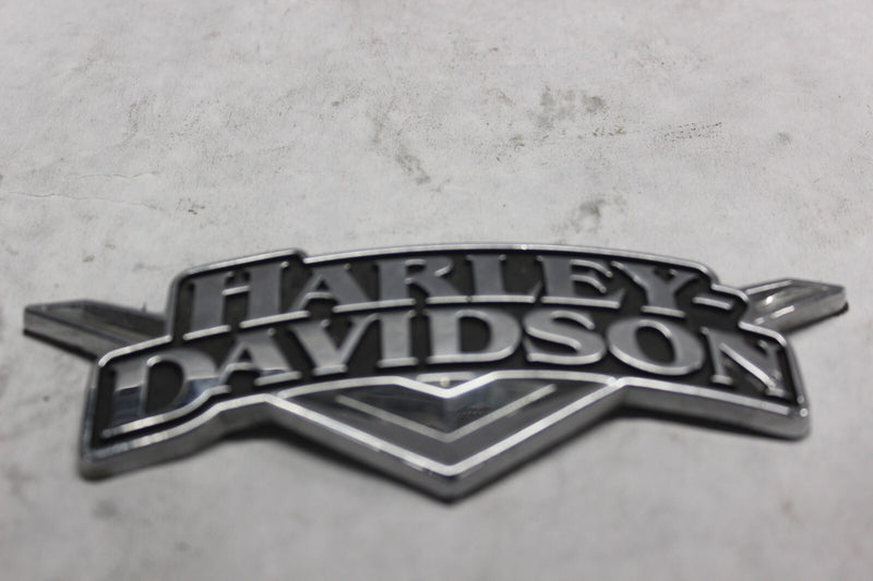 62098-11 FUEL GAS TANK EMBLEM HARLEY DAVIDSON ROAD KING 62097-11