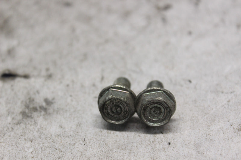 SPARK UNIT MOUNTING SCREW (2) 95701-06012-08 1982 HONDA GL500I