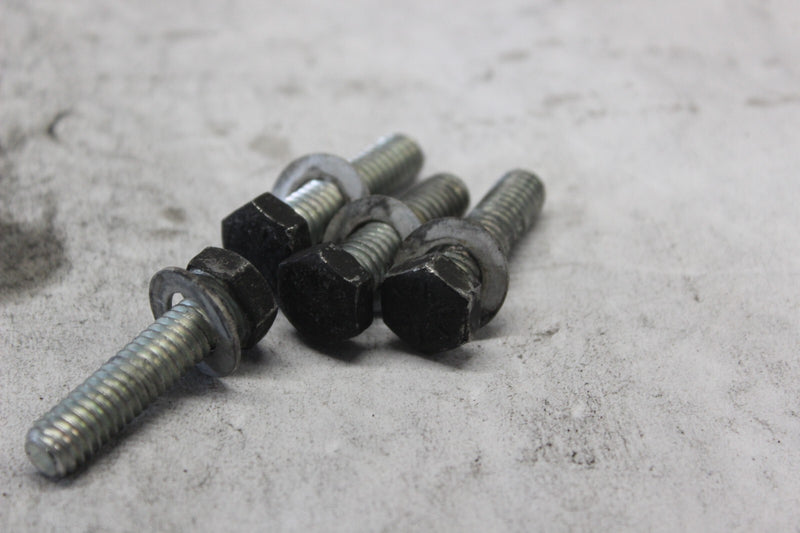 FRONT FENDER BOLT 4PCS 3462 2010 H-D ULTRA CLASSIC FLHTCU
