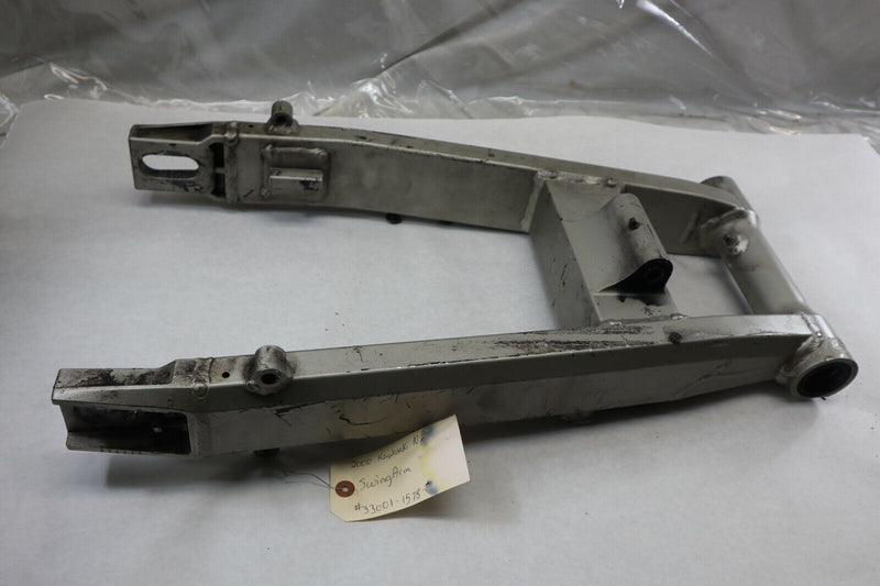 OEM Kawasaki Motorcycle Swingarm 2000 ZX9 Ninja 33001-1578-Tx