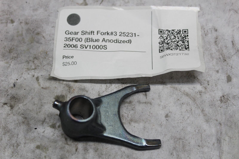 Gear Shift Fork#3 25231-35F00 (Blue Anodized) 2006 SV1000S