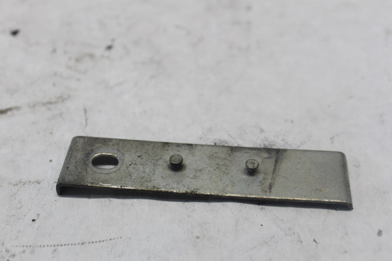 ELECTRICAL CONNECTORS BRACKET 66215-99 2000 H-D ELECTRAGLIDE FLHT