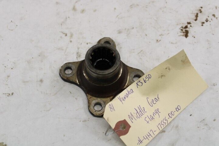 OEM Yamaha Motorcycle Middle Gear Flange 4H7-17555-00 1981 XJ650