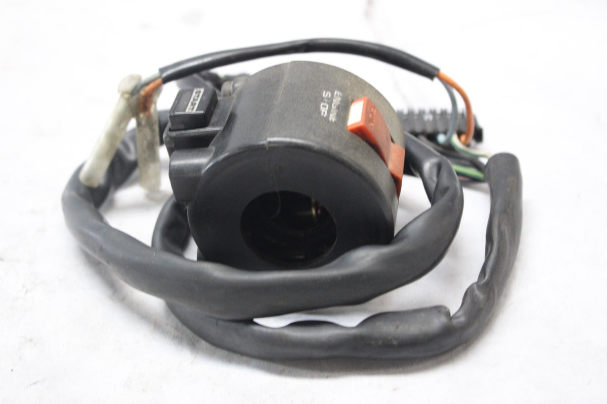 9f1ff0b1-32dd-49a8-8638-53a6de4044b4