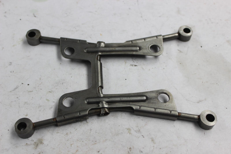 OIL PASSAGE PIPE A 12230-MB4-010 1986 HONDA V65 MAGNA VF1100C