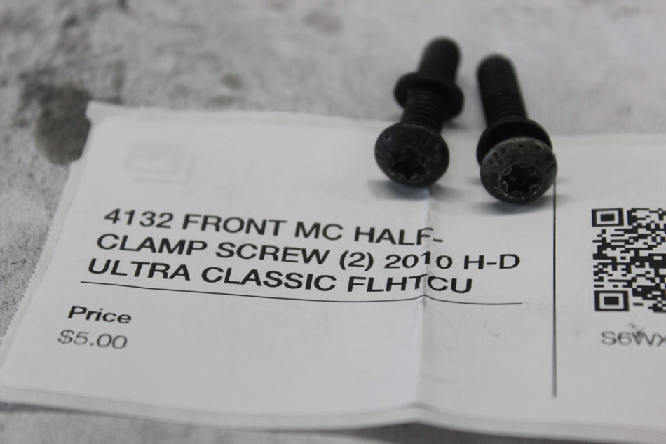 4132 FRONT MC HALF-CLAMP SCREW (2) 2010 H-D ULTRA CLASSIC FLHTCU