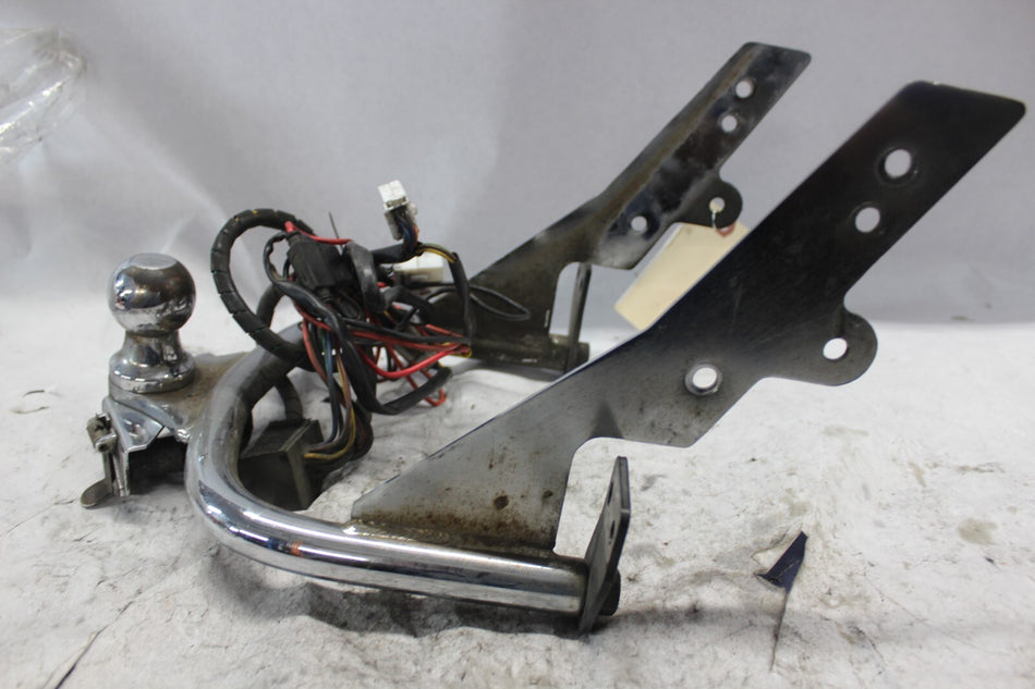 TRAILER HITCH W/ ALL ELECTRICAL CHROME 2008 H-D ELECTRAGLIDE FLHT