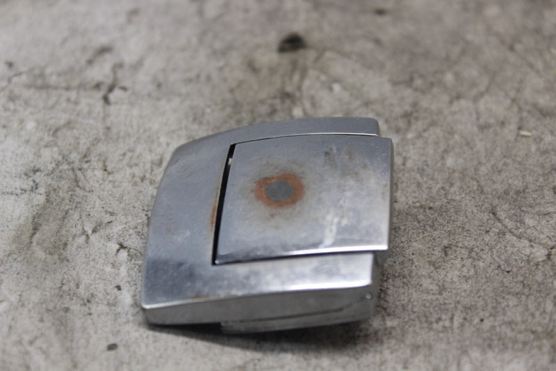 Tour-Pak Catch Body Harley Davidson 90649-85