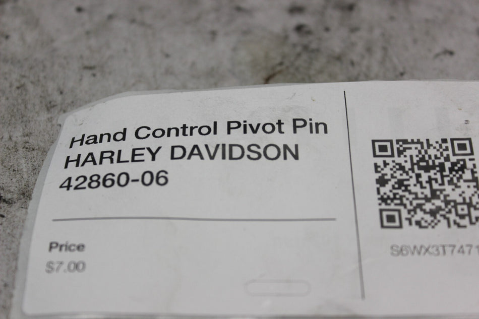 Hand Control Pivot Pin HARLEY DAVIDSON 42860-06