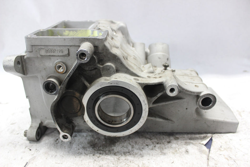 TRANS CASE SILVER 33039-08 2008 H-D ELECTRAGLIDE FLHT SIX 6 SPEED