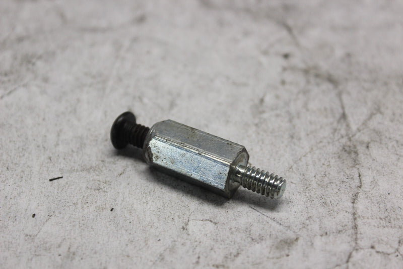 FAIRING EXTENSION NUT 58949-96 2000 H-D ELECTRAGLIDE FLHT