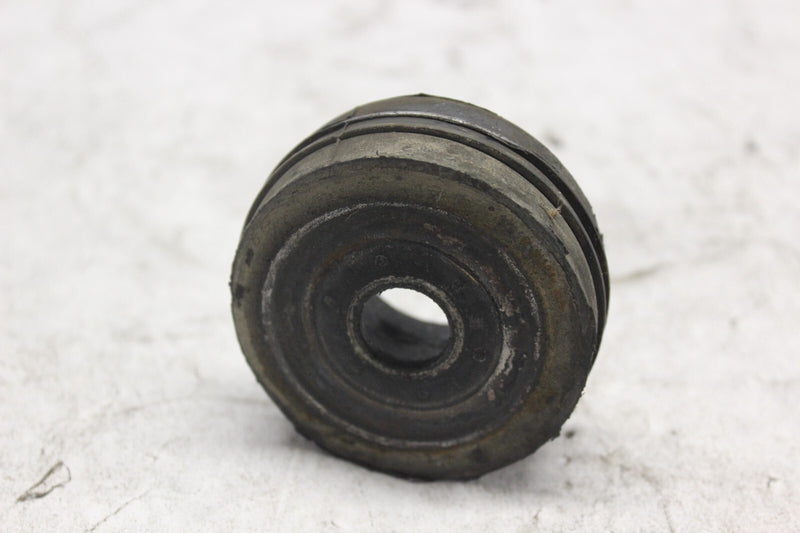 Rubber Mount 47564-86 2000 H-D ELECTRAGLIDE FLHT