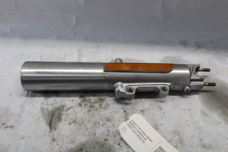 Lower Fork Slider RIGHT HARLEY DAVIDSON G5B3-10-R 46502-09