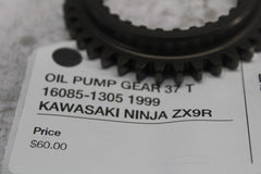 OIL PUMP GEAR 37 T 16085-1305 1999 KAWASAKI NINJA ZX9R