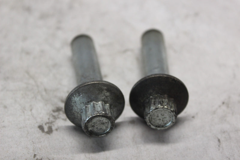 Internal Thread Screws (2) 16480-92 (1-7/8”) 2001 H-D SOFTAIL DUECE FXSTD