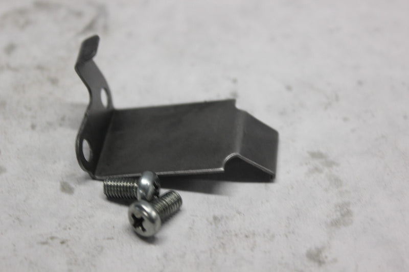 GENERATOR LEAD CLAMP W/ SCREWS 92037-1630 1988 KAWASAKI EX500