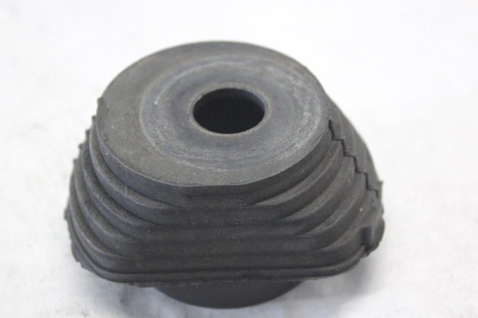 Rubber Mount 47584-09 2010 H-D ULTRA CLASSIC FLHTCU