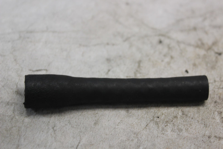 VALVE TO ATMOSPHERE TUBE 27072-00 2001 H-D SOFTAIL DUECE FXSTD