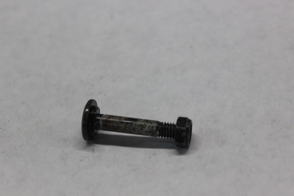 CLUTCH LEVER BOLT 31A-83945-00-00 2007 YAMAHA YZF600R
